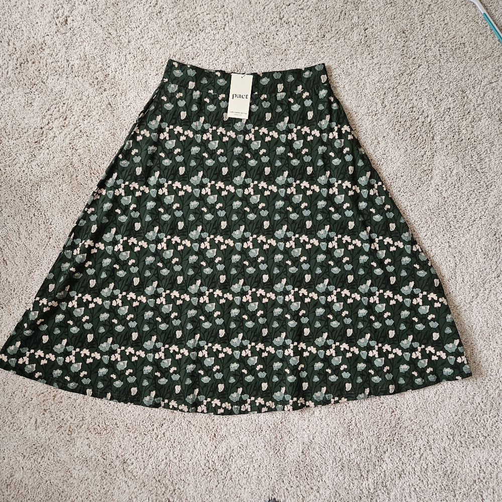 Pact Floral Green Skirt Large
